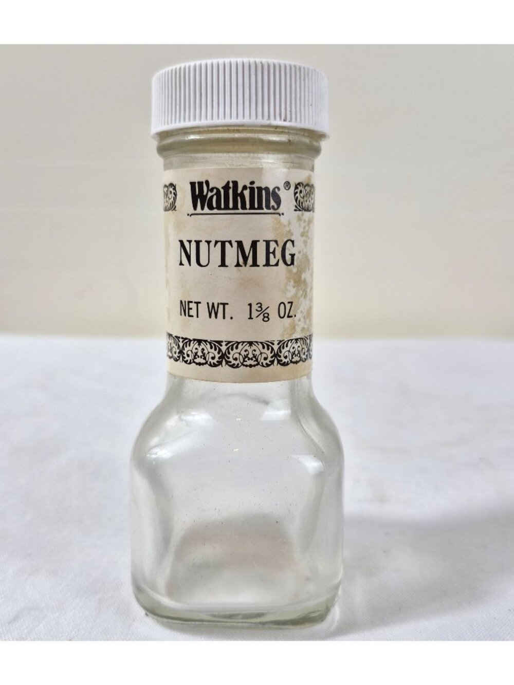 Watkins Nutmeg Glass Jar With White Plastic Lid 1 3/8 Oz Vintage Spice Container